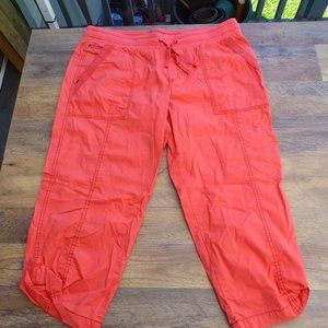 Natural Reflections capri pants Size 12 Peach